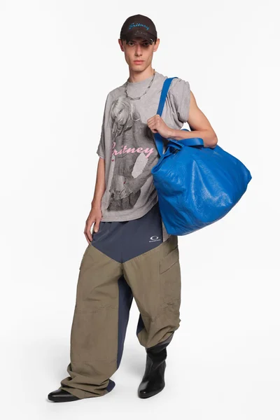 Look 32